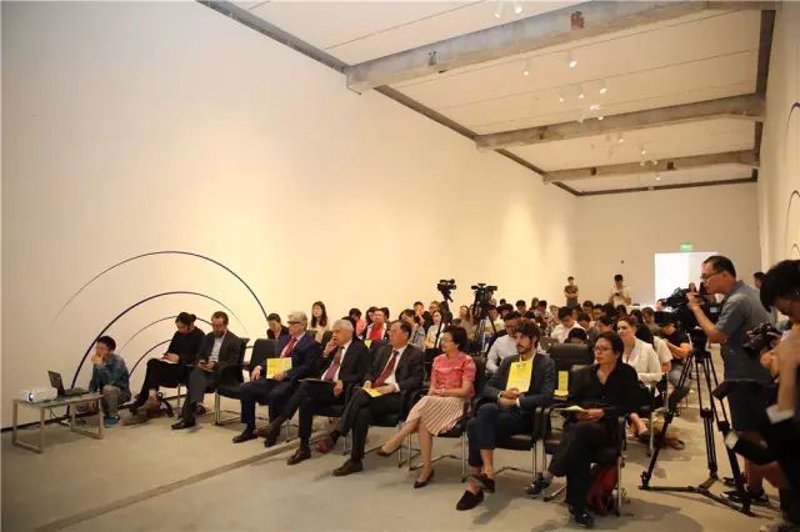 探索文化的交响乐——艺术与交流的魅力